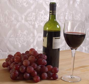 Red wine can be beneficial in controlling cholesterol and heart disease and cardiovascualr disease